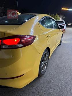 هیۆندای ئەلەنترا